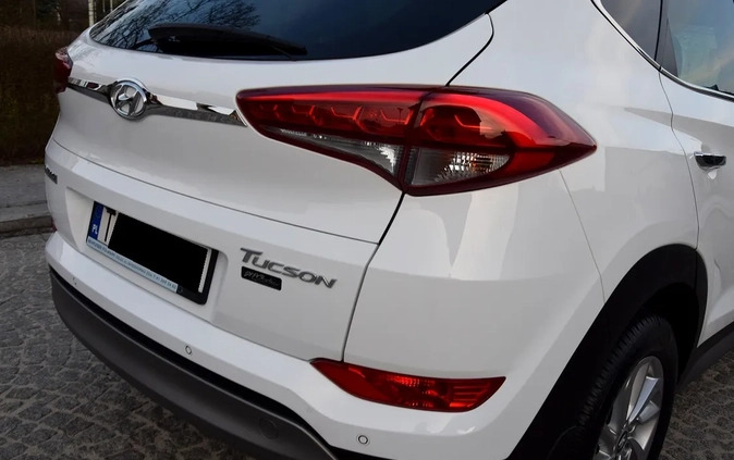 Hyundai Tucson cena 78700 przebieg: 90000, rok produkcji 2018 z Kielce małe 211